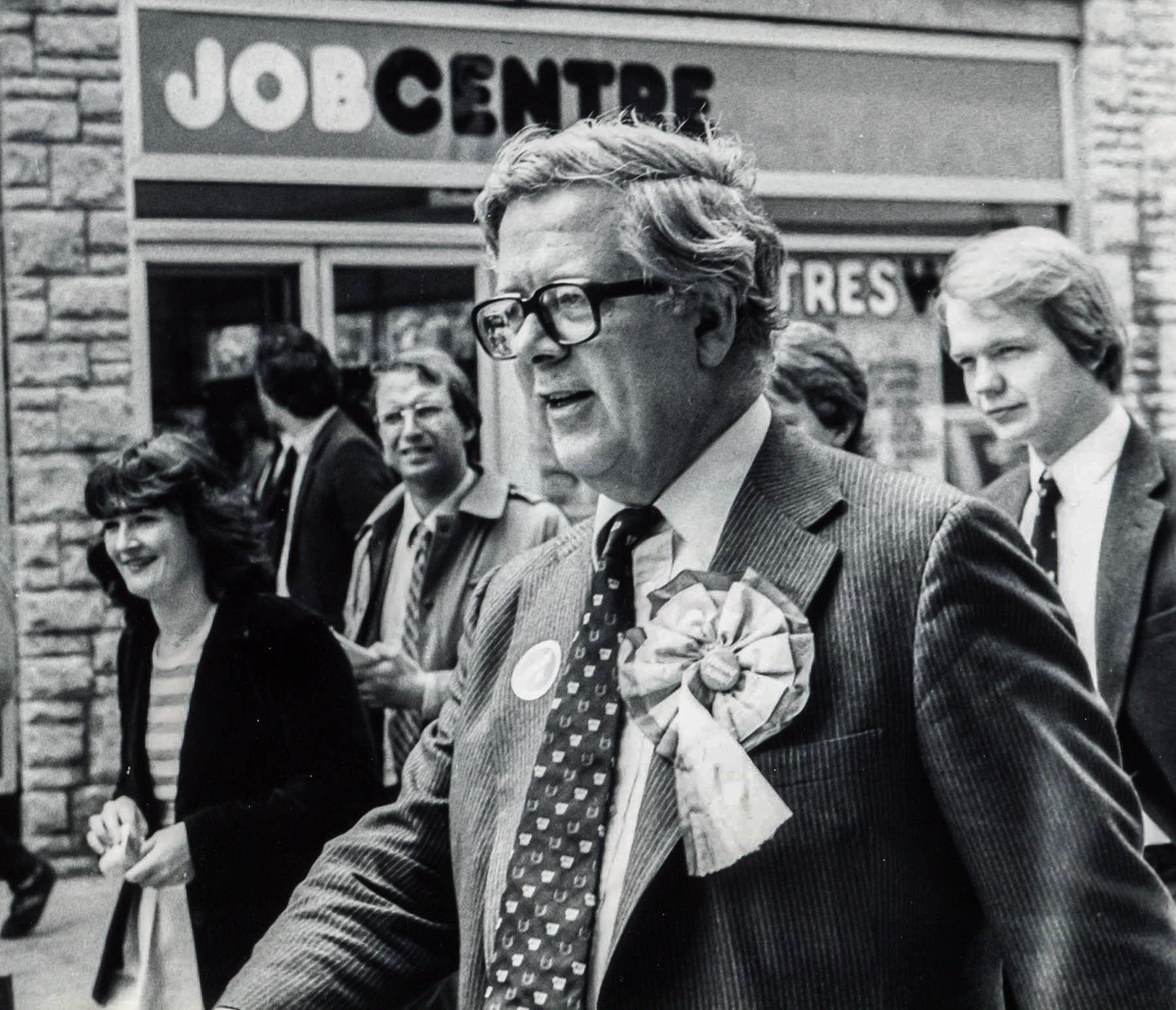 The then Chancellor Geoffrey Howe, with a young William Hague in tow