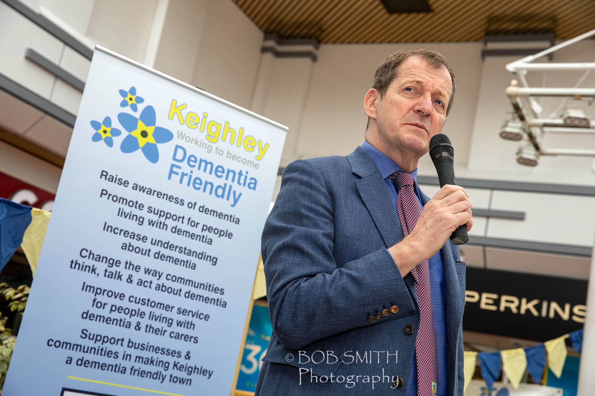 Former Labour spin-doctor Alastair Campbell opened Dementia Friendly Keighley's new shop in the Airedale Shopping Centre