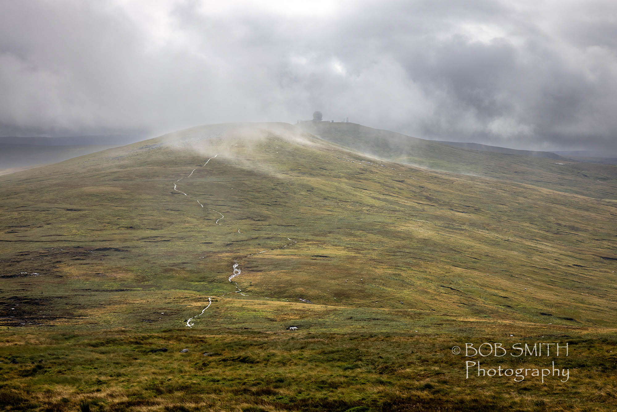 The Pennine Way as it crosses Great Dun Fell. 